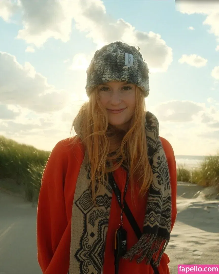 Leonie Busse Onlyfans Photo Gallery 