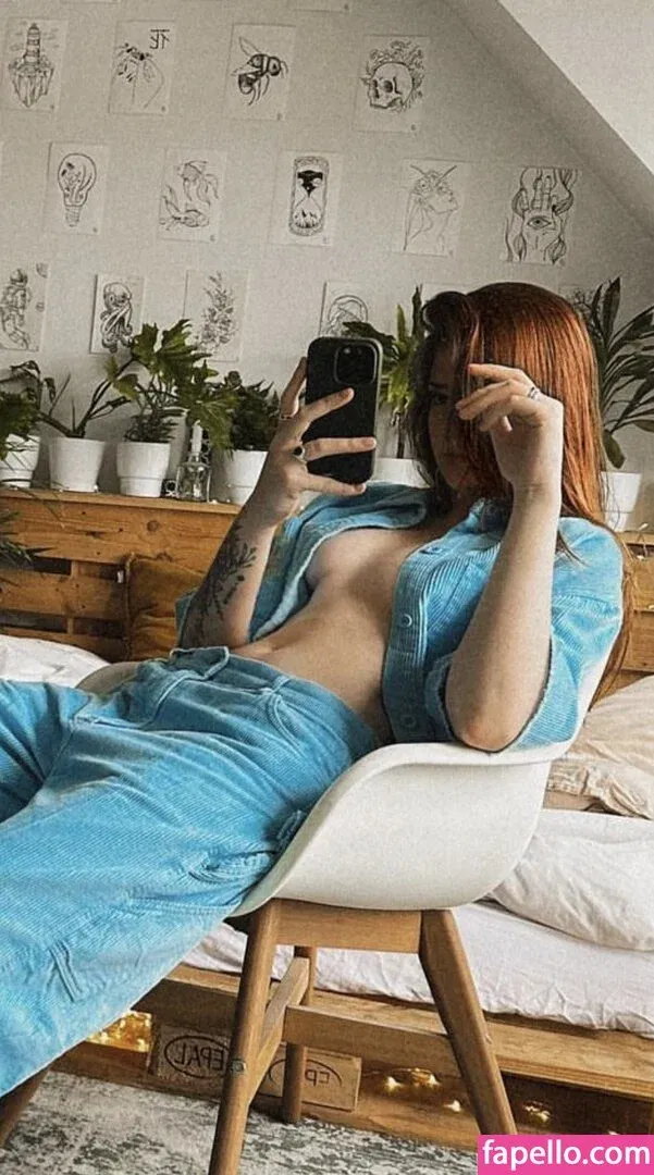 Leonie Busse Onlyfans Photo Gallery 