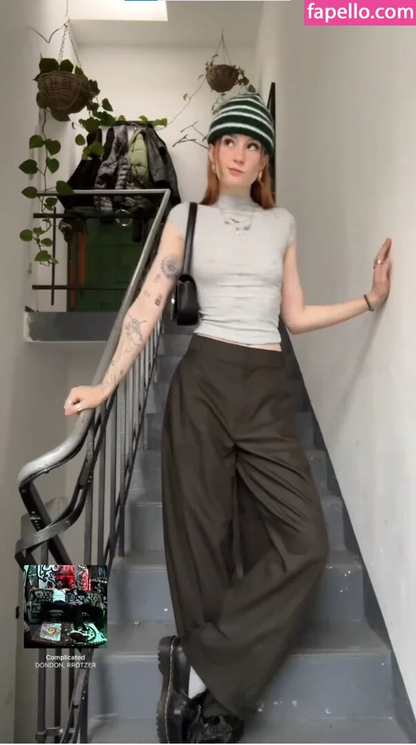 Leonie Busse Onlyfans Photo Gallery 