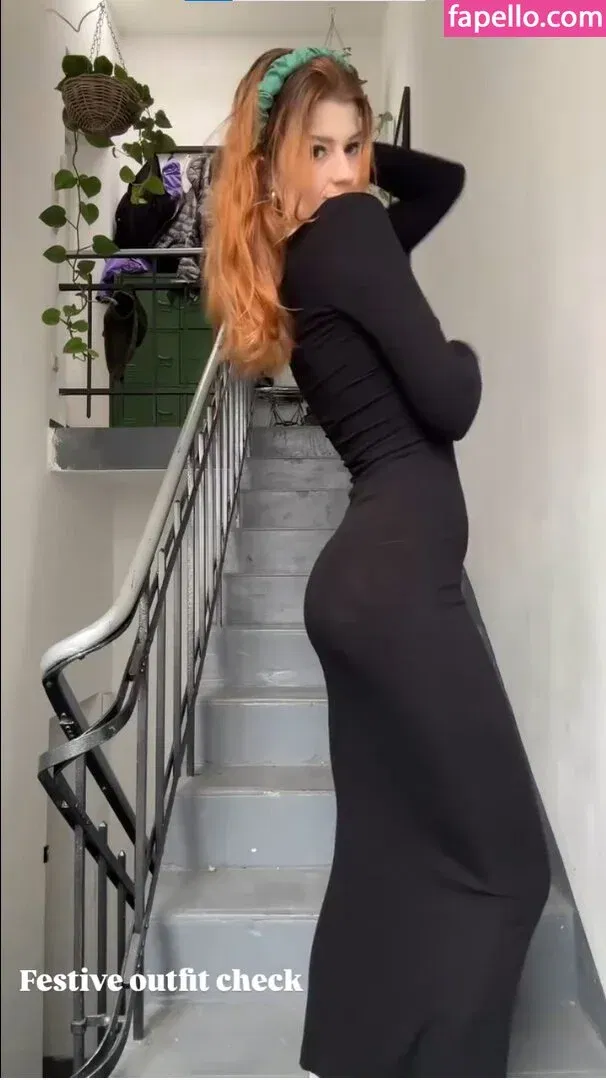 Leonie Busse Onlyfans Photo Gallery 