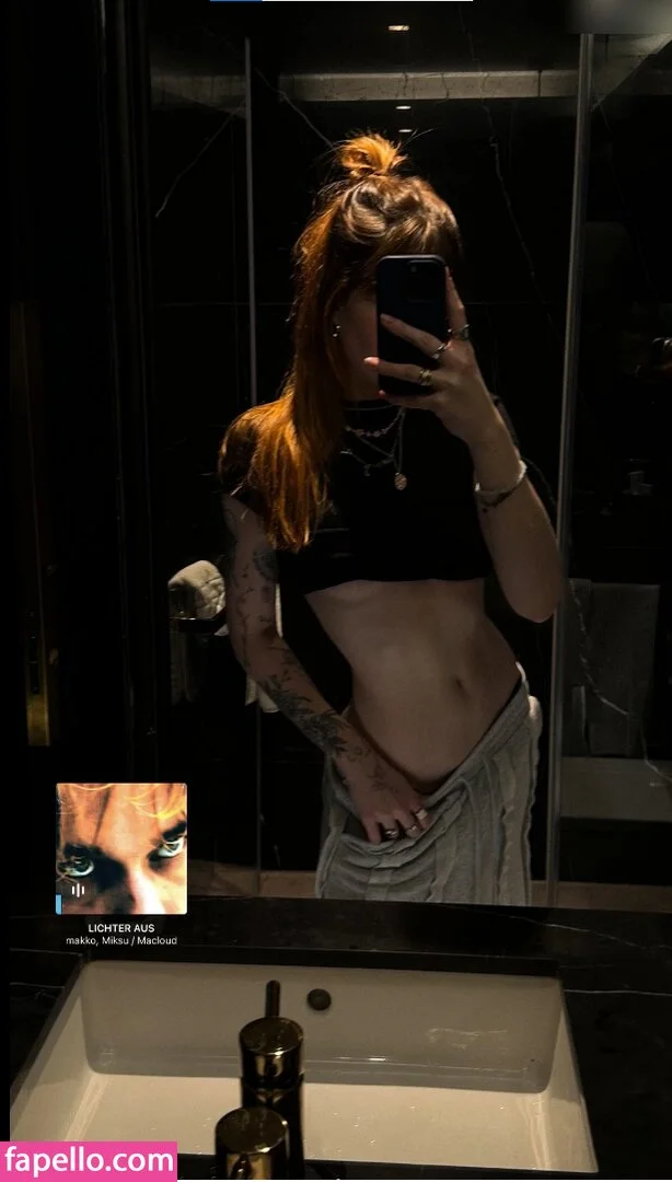 Leonie Busse Onlyfans Photo Gallery 