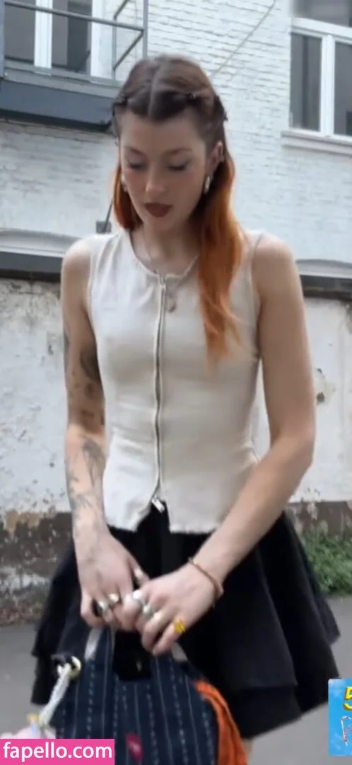 Leonie Busse Onlyfans Photo Gallery 