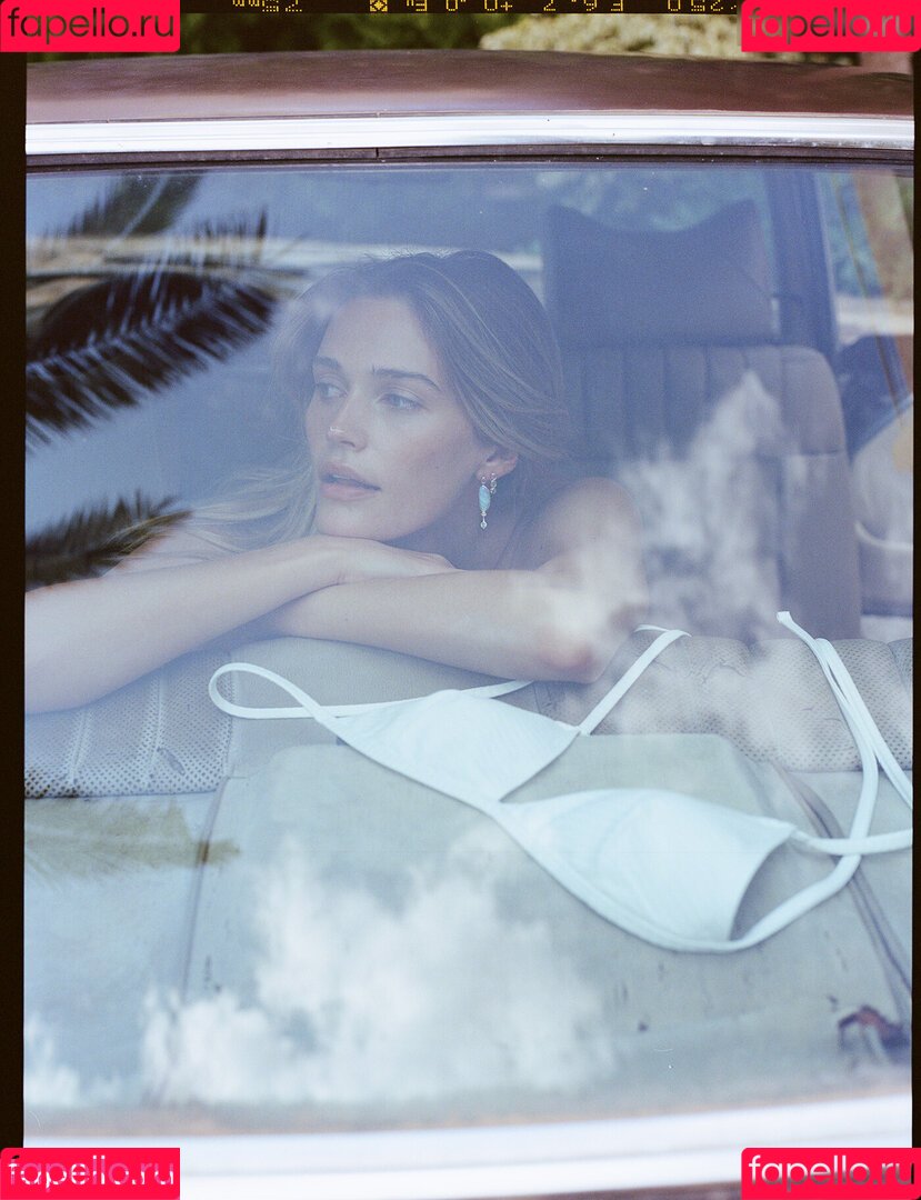 Noel Berry Onlyfans Photo Gallery 