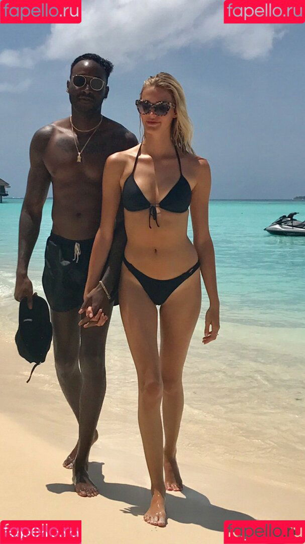 Noel Berry Onlyfans Photo Gallery 