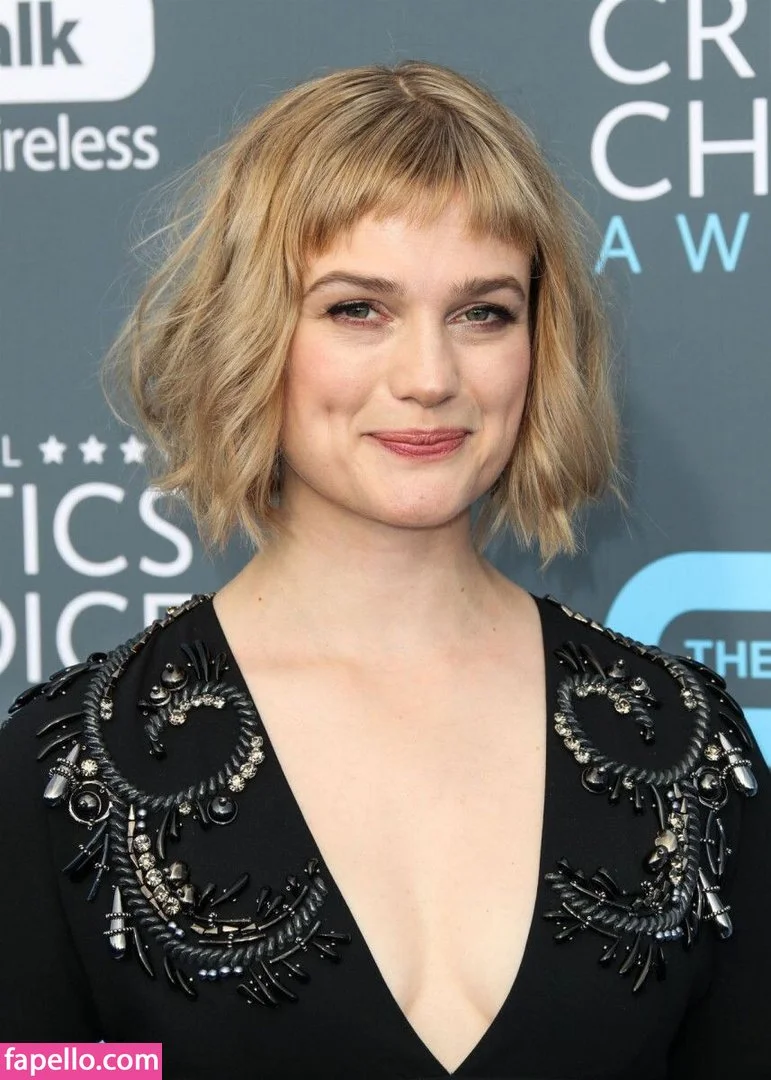 Alison Sudol Nude Onlyfans Photo 28
