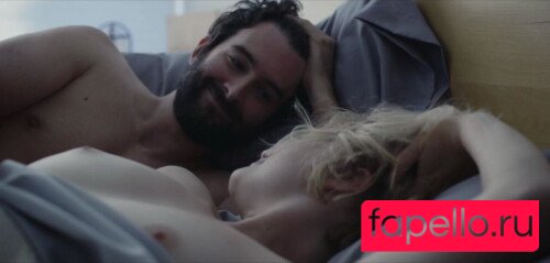 Alison Sudol Nude Onlyfans Photo 10