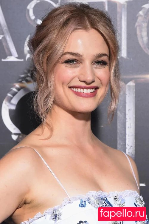 Alison Sudol Nude Onlyfans Photo 8