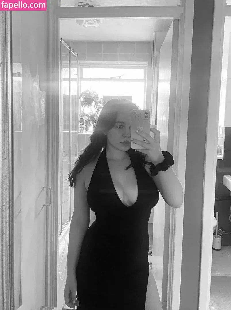 Bibi Lucille Onlyfans Photo Gallery 