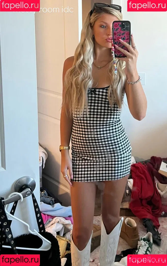 Erin Naylor Onlyfans Photo Gallery 