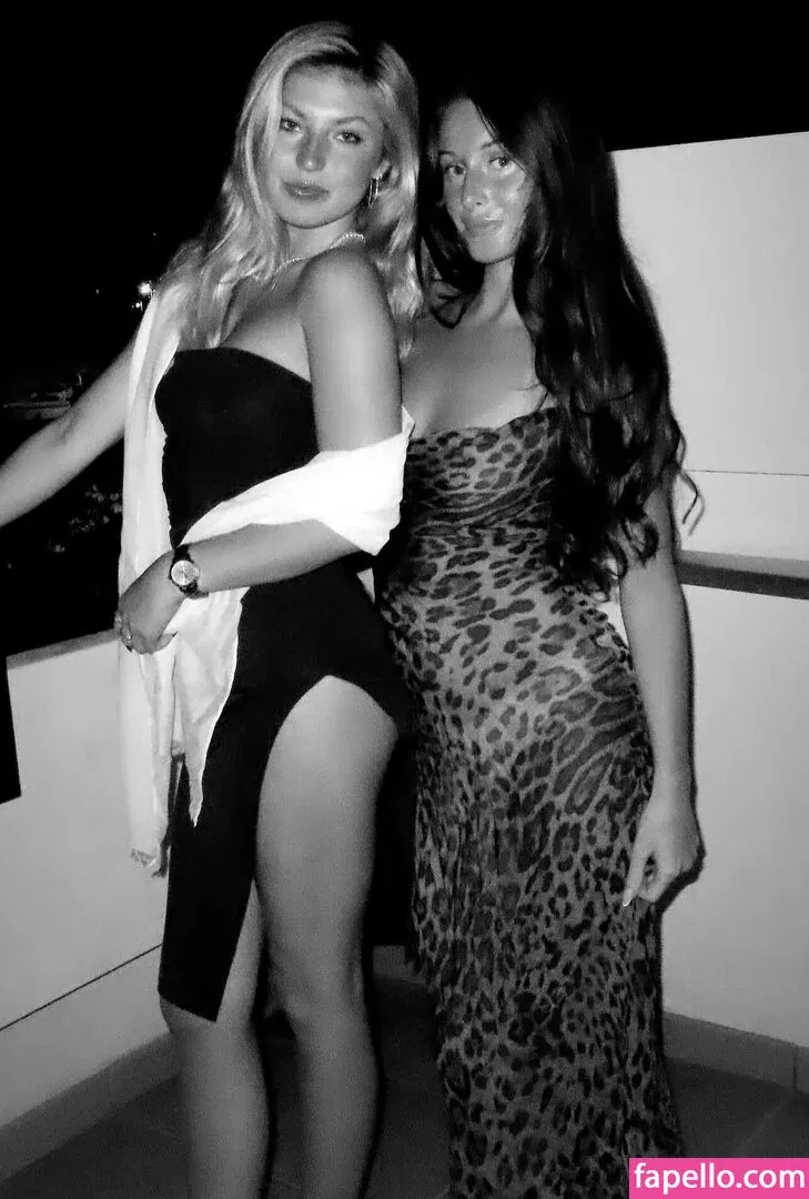 Erin Naylor Onlyfans Photo Gallery 