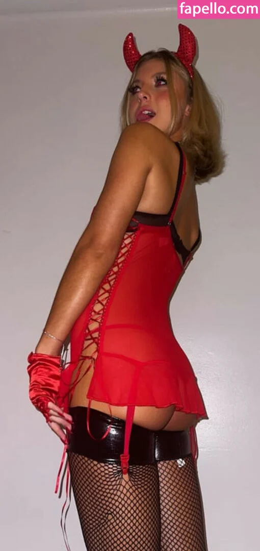 Erin Naylor Onlyfans Photo Gallery 