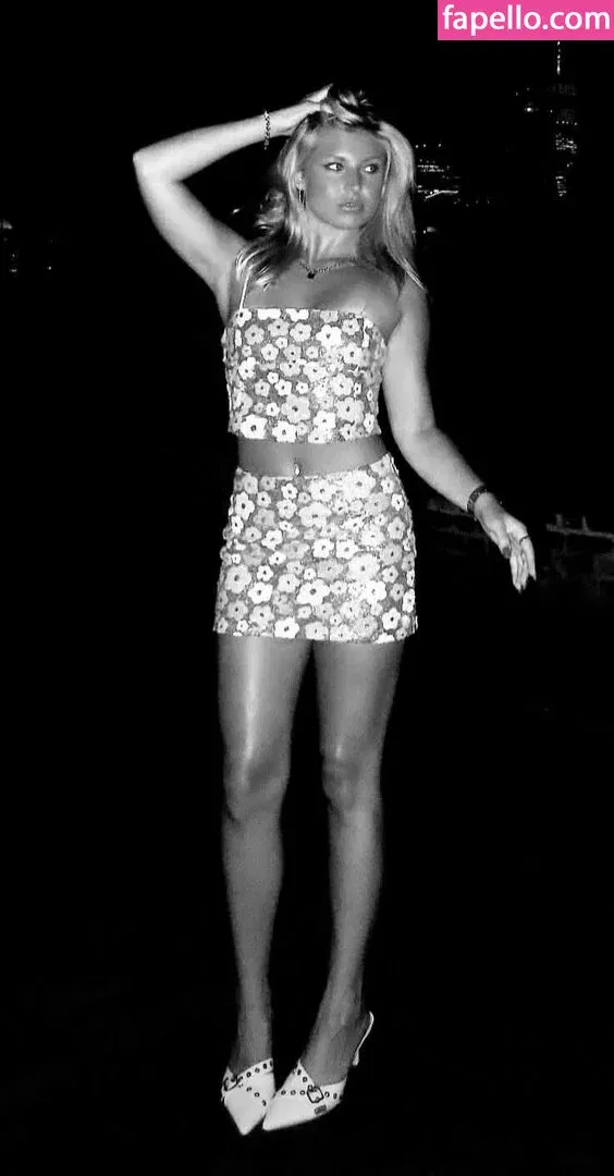 Erin Naylor Onlyfans Photo Gallery 