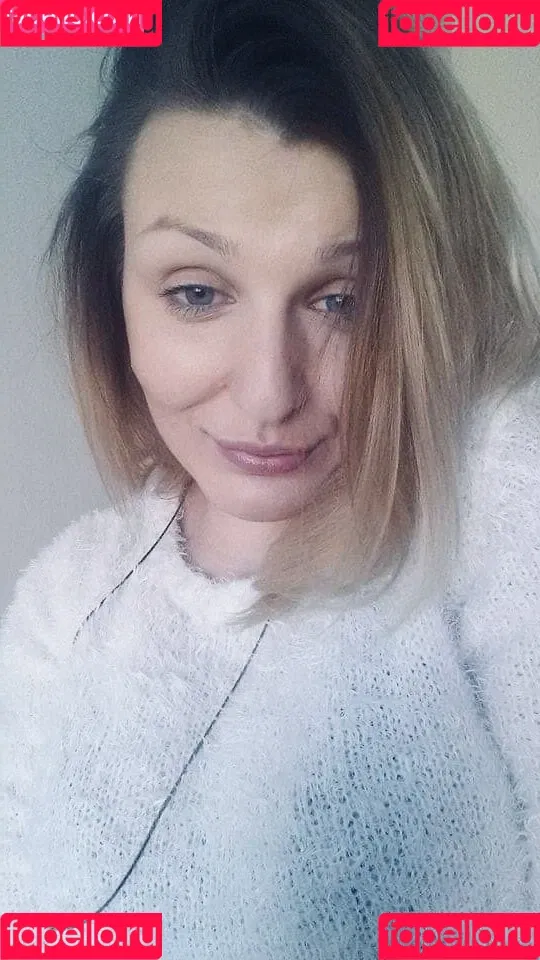 JennyHotWife Onlyfans Photo Gallery 