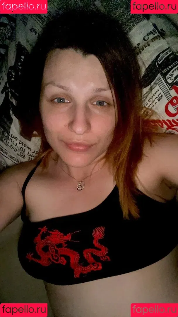 JennyHotWife Onlyfans Photo Gallery 
