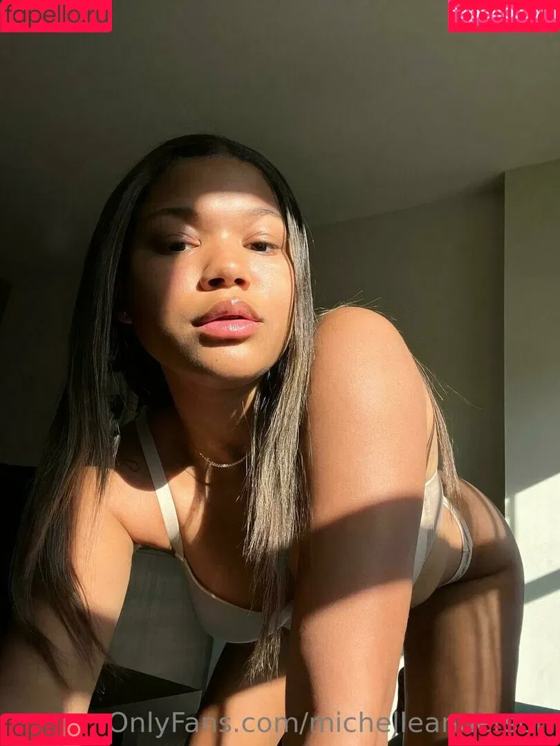 Michelle Anderson Onlyfans Photo Gallery 