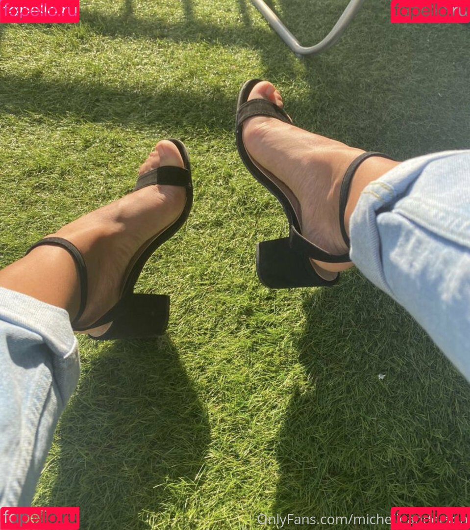 Michelle Anderson Onlyfans Photo Gallery 