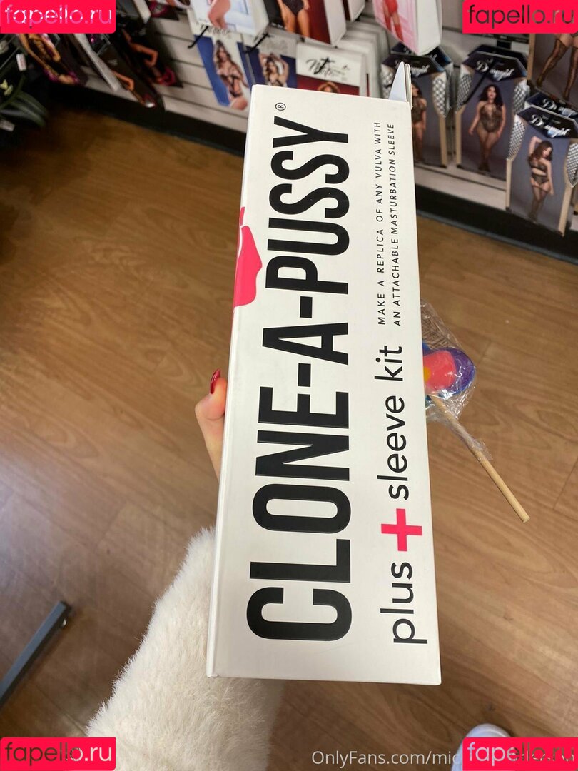 Michelle Anderson Onlyfans Photo Gallery 