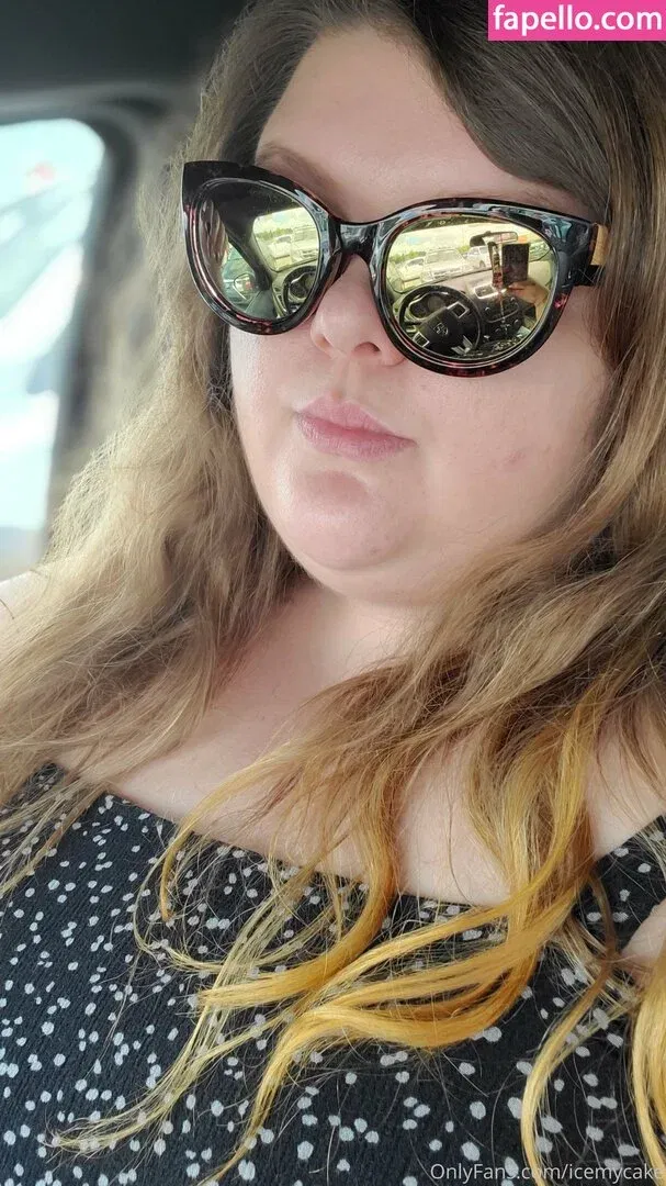 icemycake Onlyfans Photo Gallery 