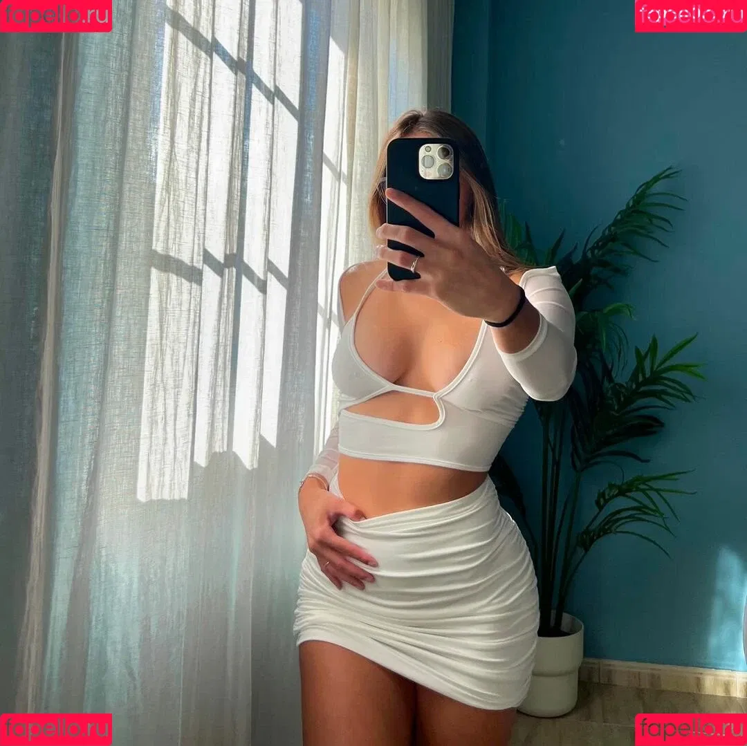 Arianna Onlyfans Photo Gallery 