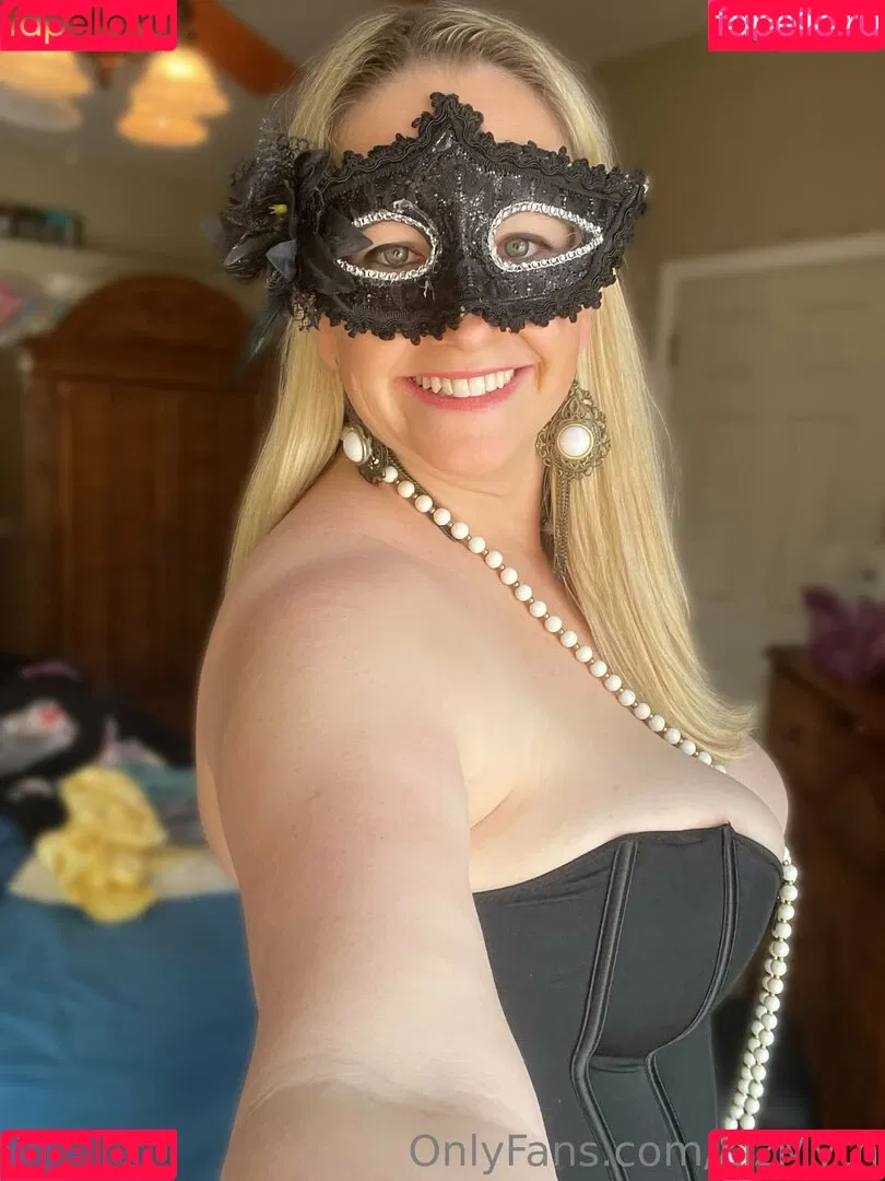 lizmyth Onlyfans Photo Gallery 