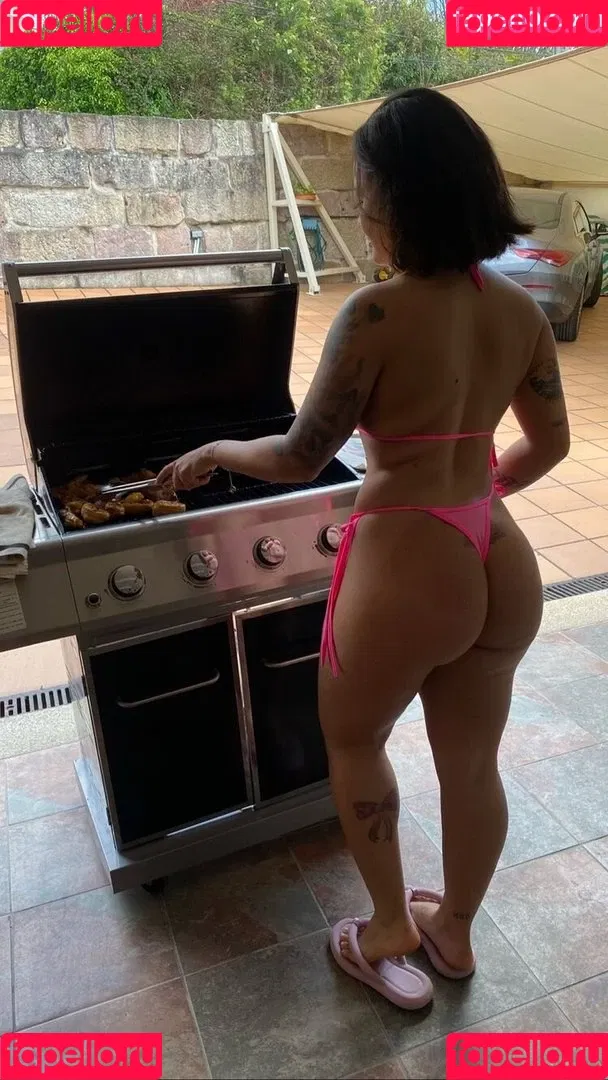 Michellen Cristina Onlyfans Photo Gallery 