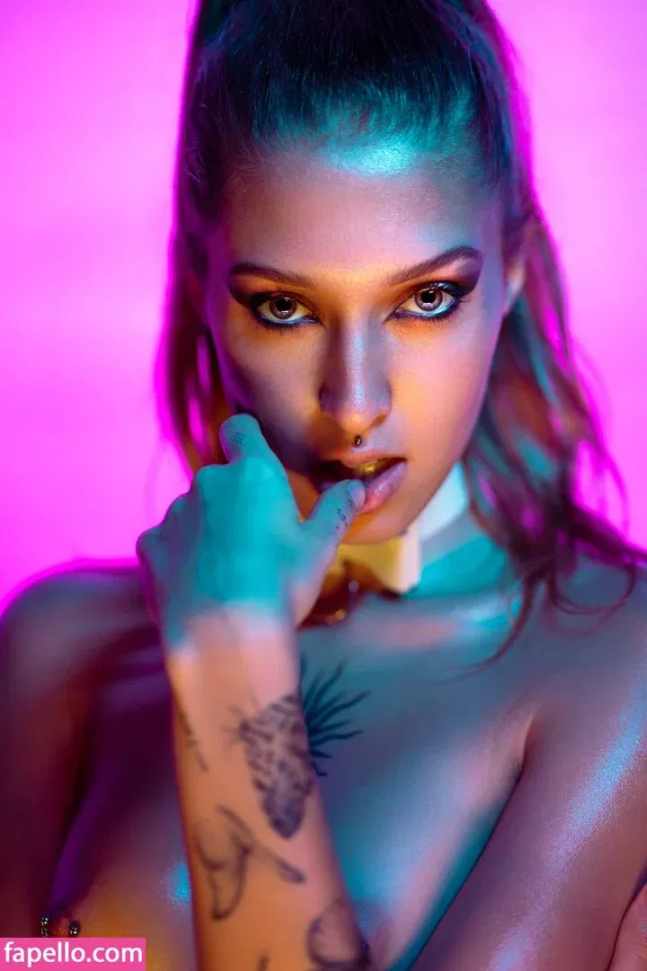 Biancia Onlyfans Photo Gallery 