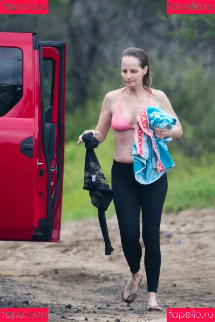 Helen Hunt Onlyfans Photo Gallery 