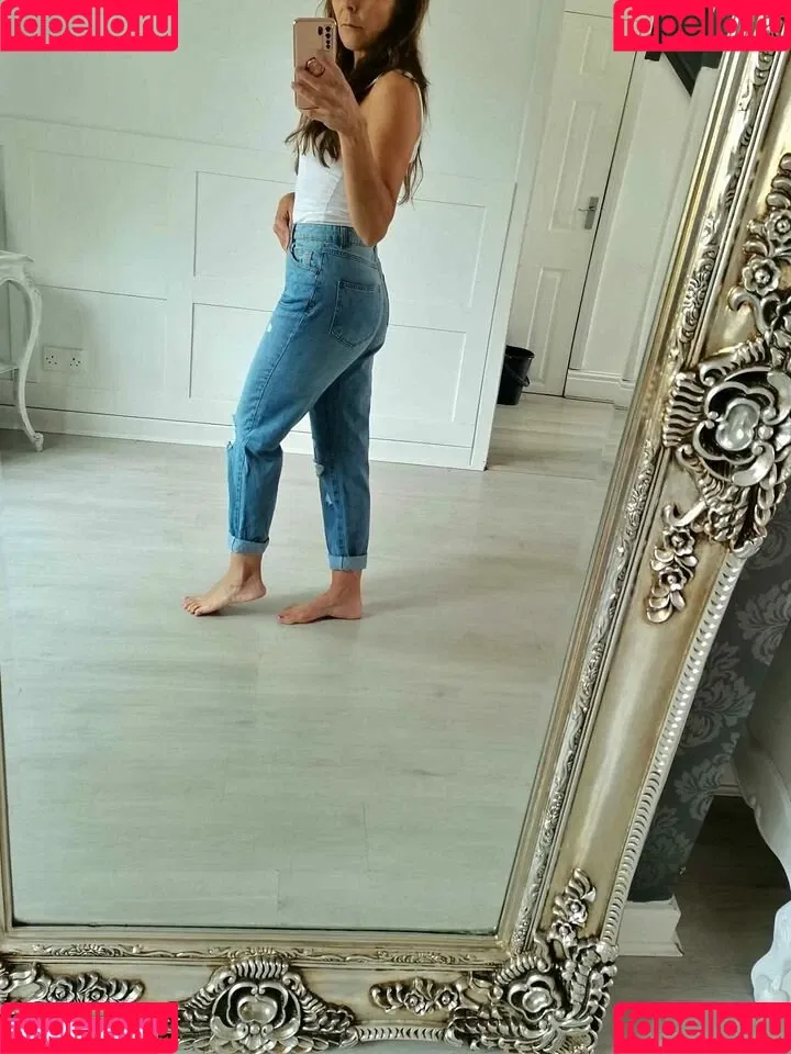 Carly Smith Onlyfans Photo Gallery 