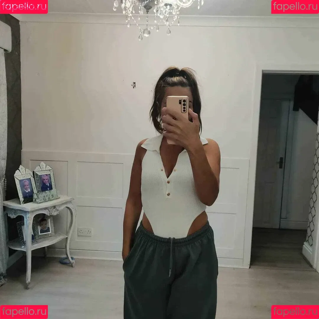 Carly Smith Onlyfans Photo Gallery 