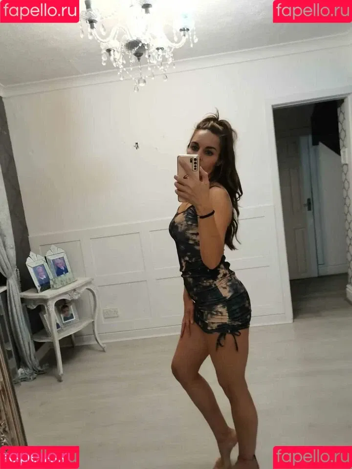Carly Smith Onlyfans Photo Gallery 