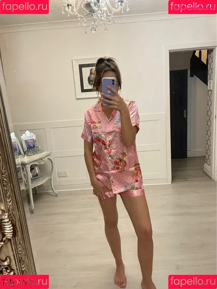 Carly Smith Onlyfans Photo Gallery 