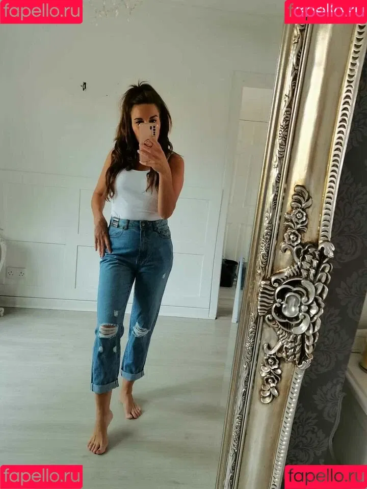 Carly Smith Onlyfans Photo Gallery 