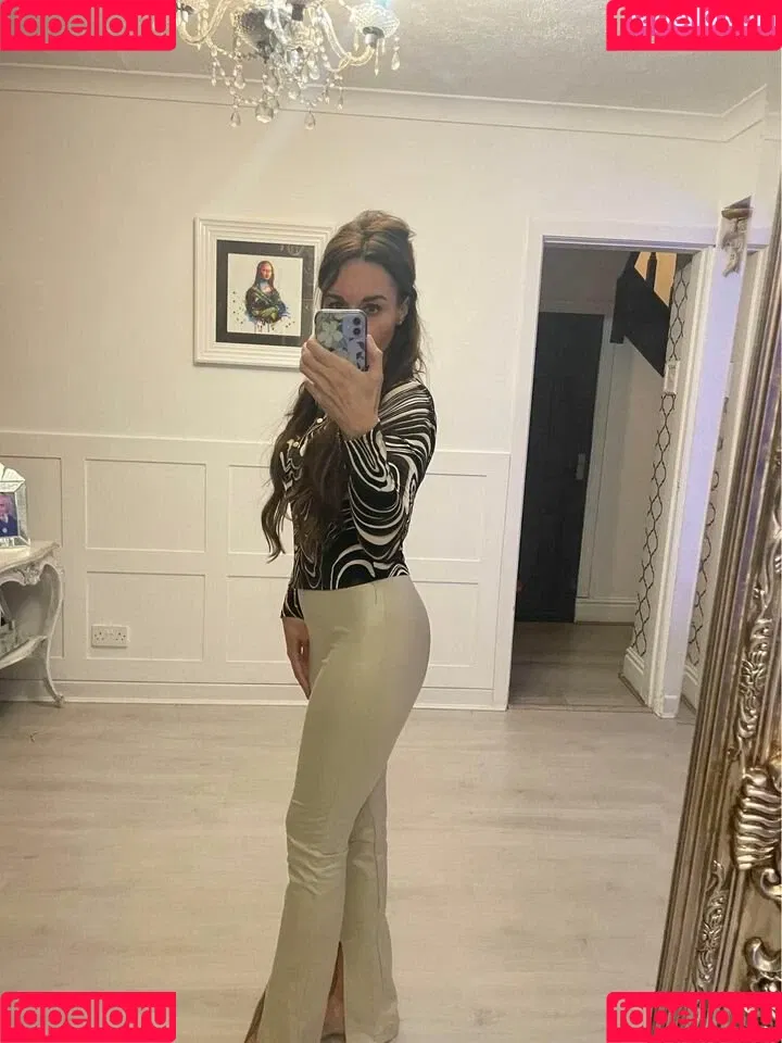 Carly Smith Onlyfans Photo Gallery 