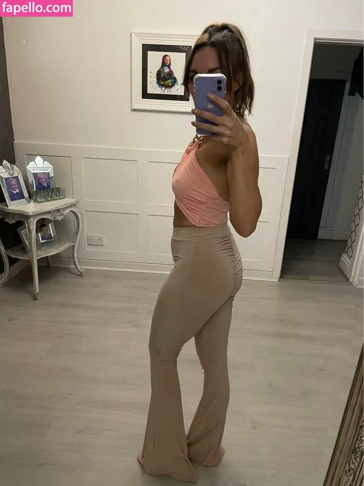 Carly Smith Onlyfans Photo Gallery 