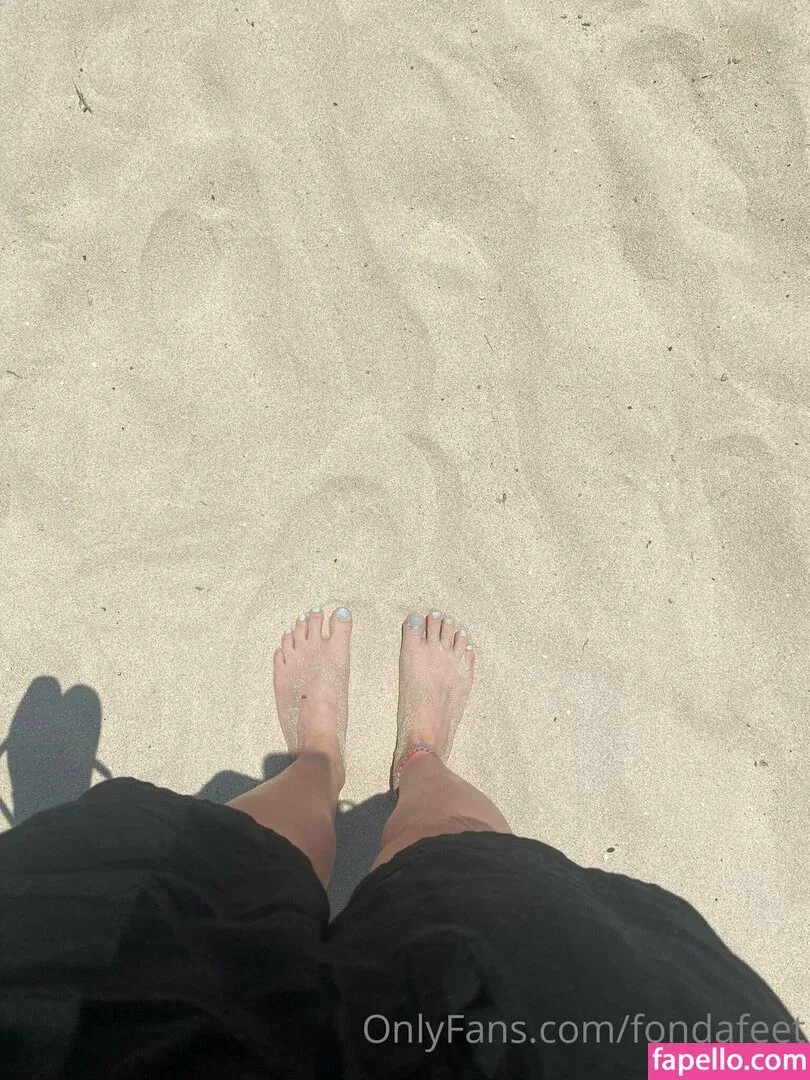 fondafeet Onlyfans Photo Gallery 