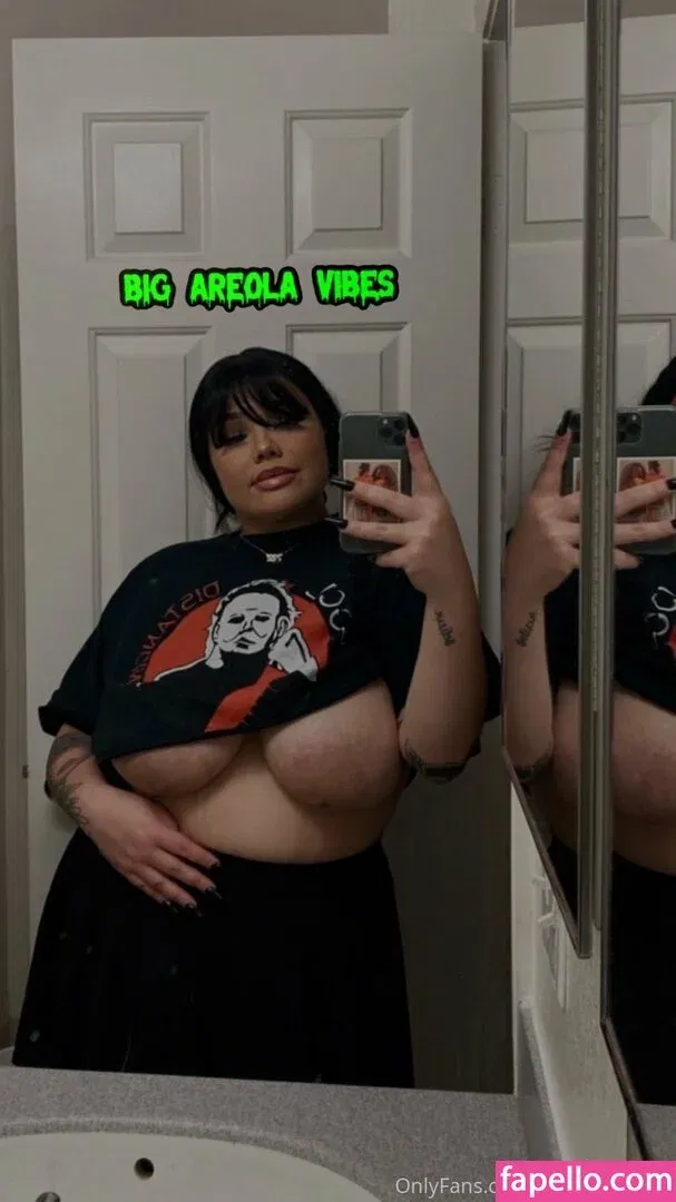 bigareolavibes Onlyfans Photo Gallery 