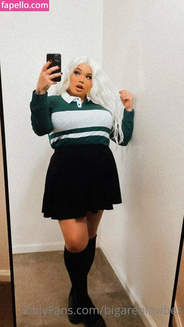 bigareolavibes Onlyfans Photo Gallery 