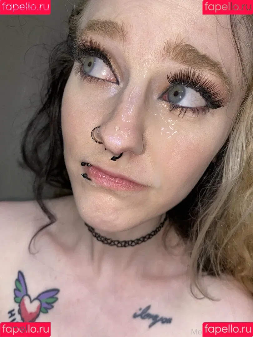 model_misskittee92 Onlyfans Photo Gallery 