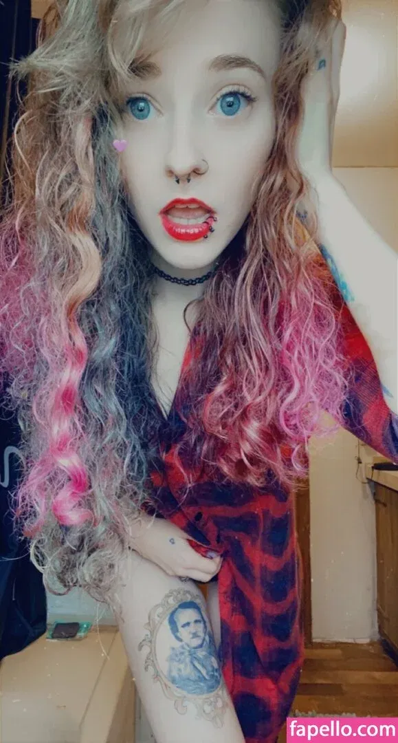 model_misskittee92 Onlyfans Photo Gallery 