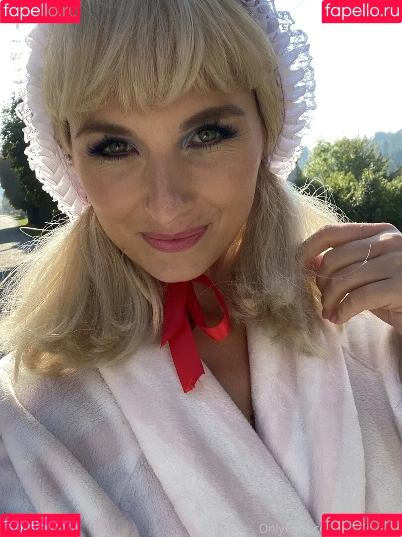 jeniferjane Onlyfans Photo Gallery 