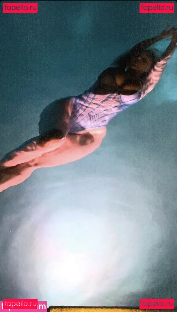 Molly Cavalli Onlyfans Photo Gallery 