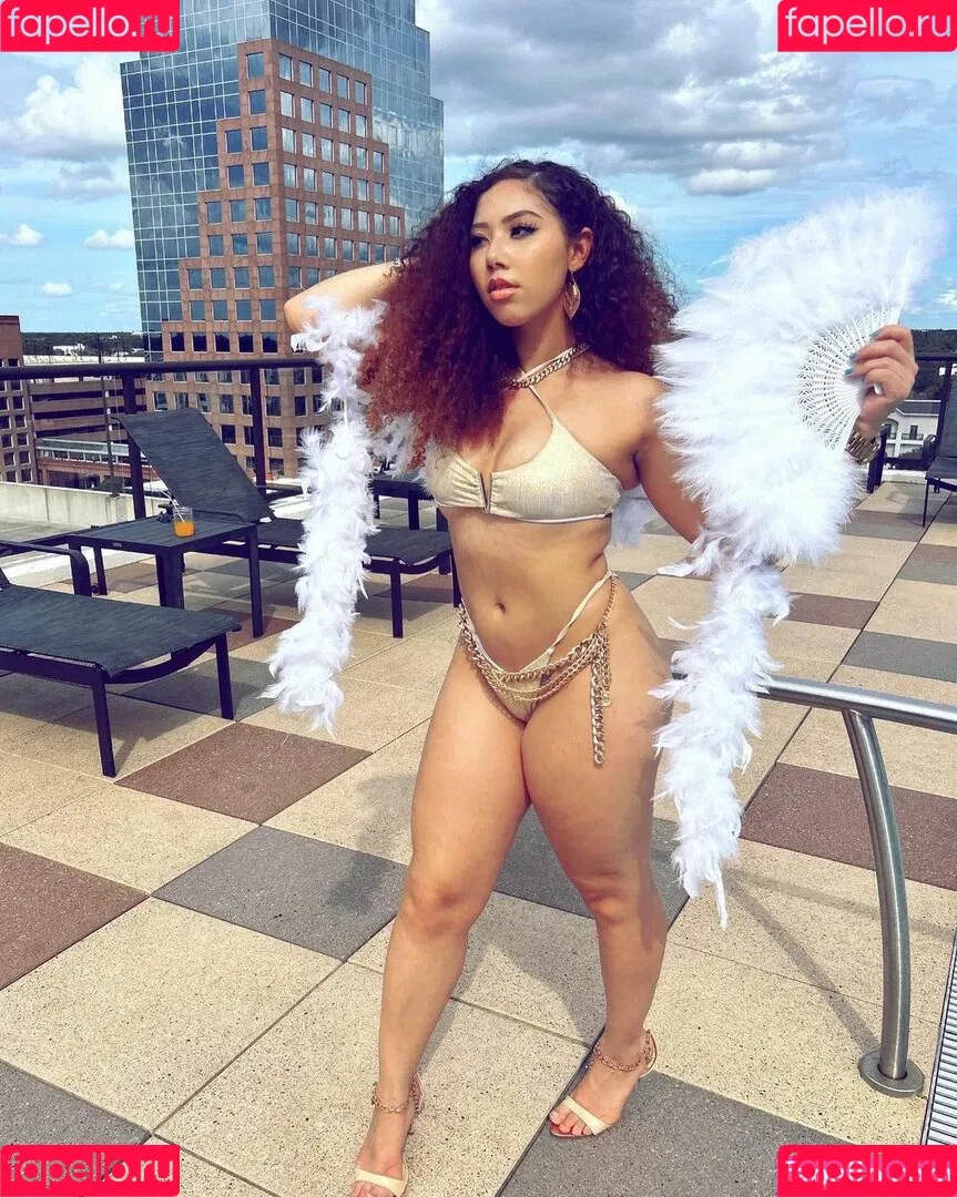 Kiah Dream Onlyfans Photo Gallery 