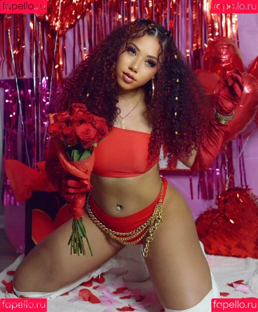 Kiah Dream Onlyfans Photo Gallery 
