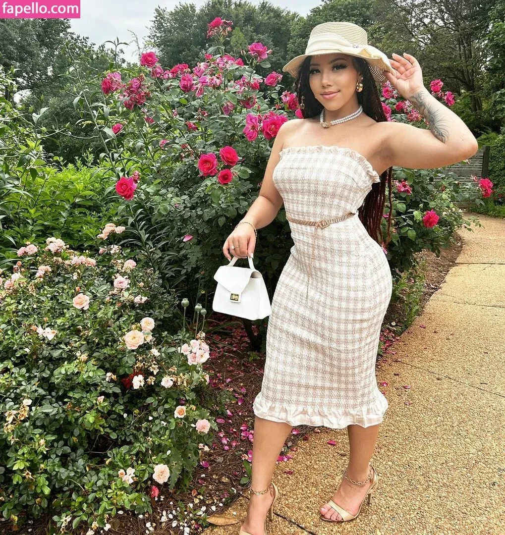 Kiah Dream Onlyfans Photo Gallery 