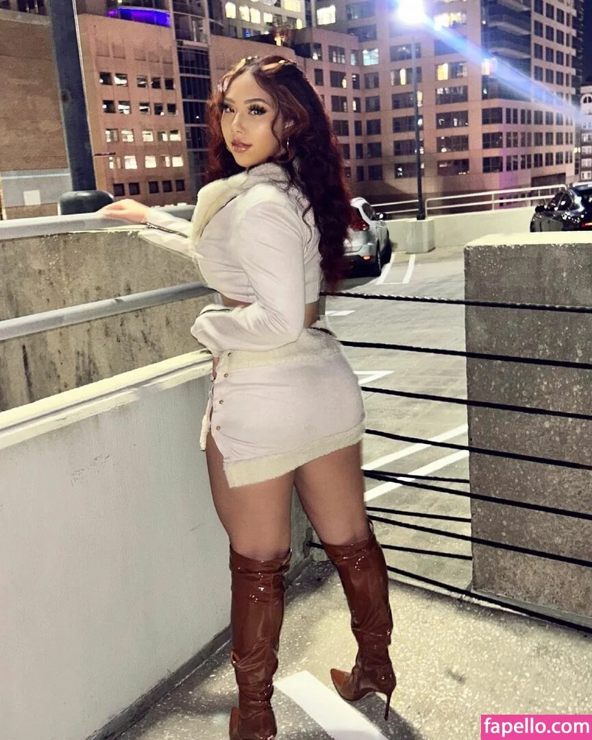 Kiah Dream Onlyfans Photo Gallery 