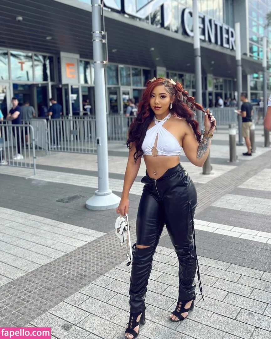 Kiah Dream Onlyfans Photo Gallery 