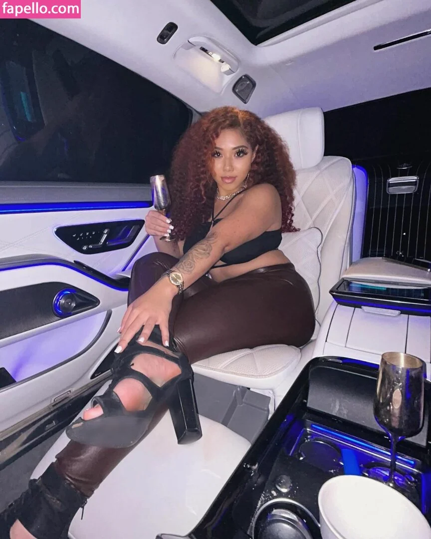 Kiah Dream Onlyfans Photo Gallery 