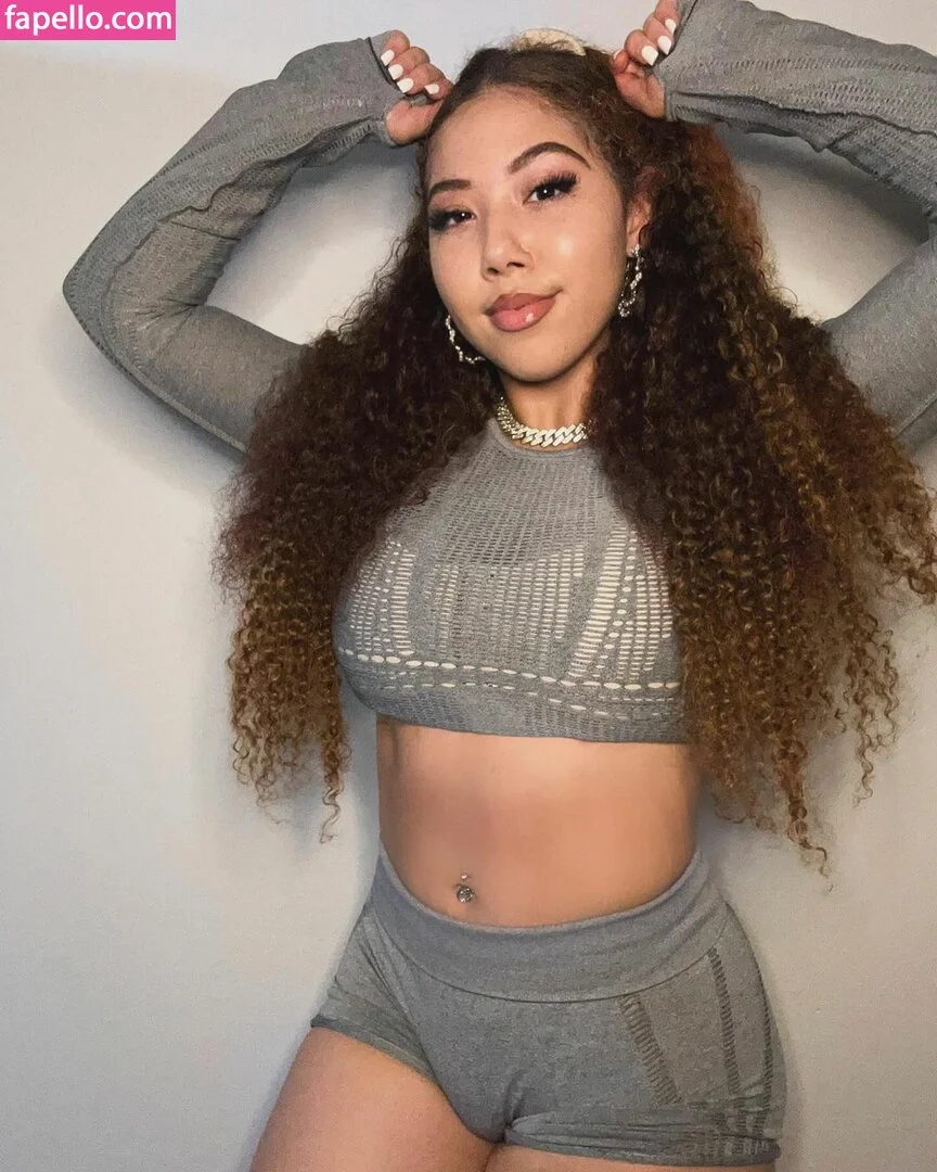 Kiah Dream Onlyfans Photo Gallery 