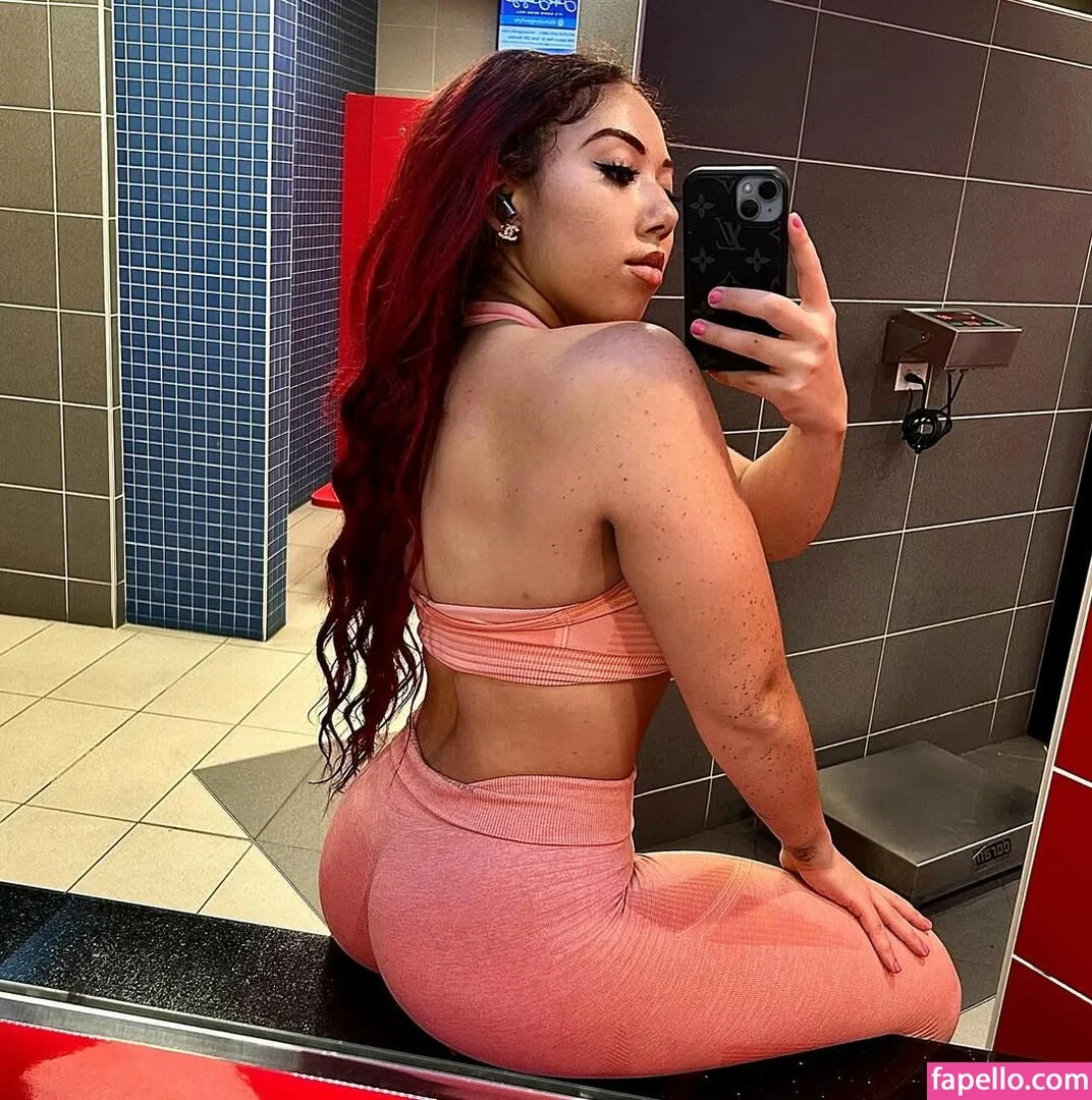 Kiah Dream Onlyfans Photo Gallery 