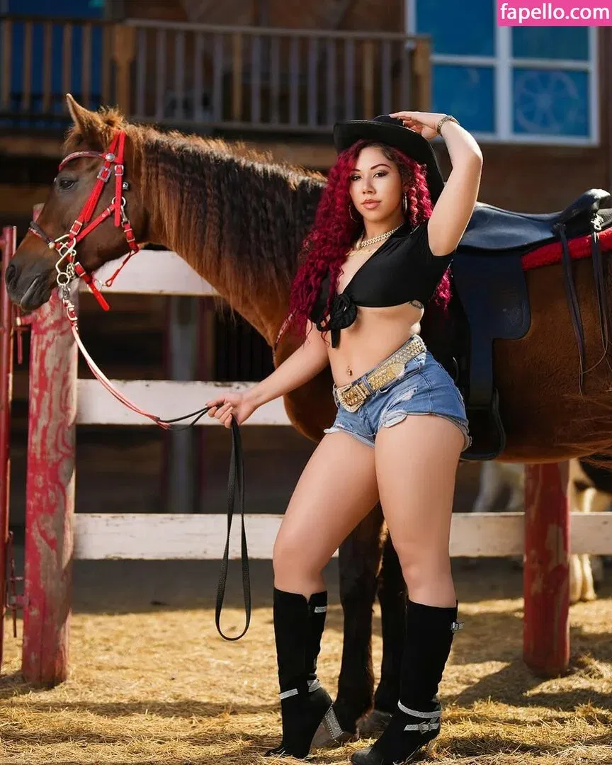 Kiah Dream Onlyfans Photo Gallery 